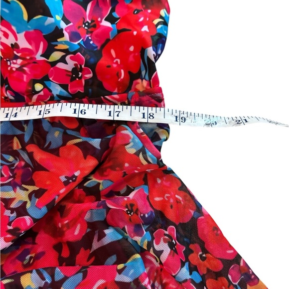 Plus-size Halter One Piece Swimsuit Dress Vibrant Red Floral Pattern Sz 4X = 20W - Picture 8 of 12
